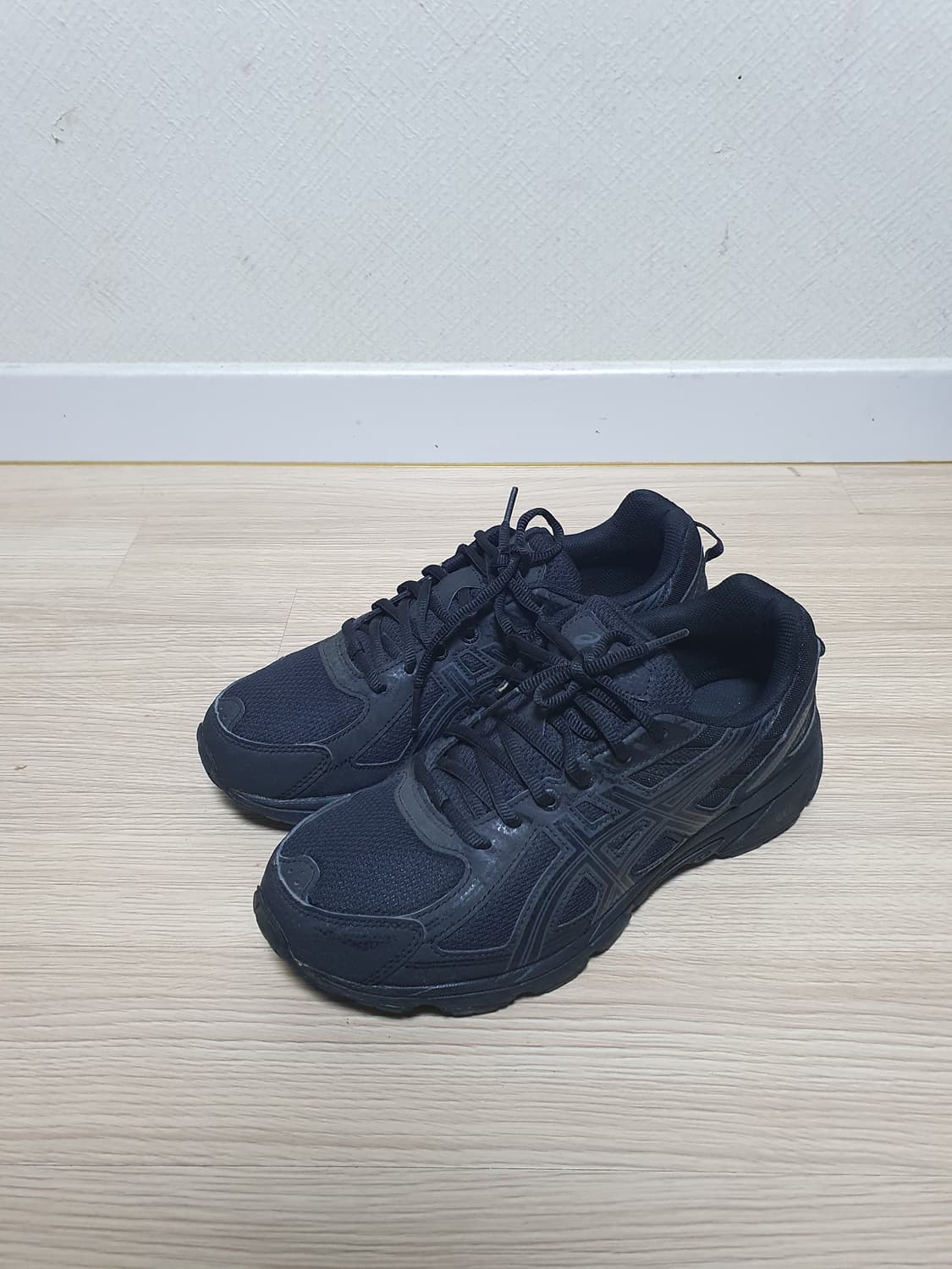 아식스 젤 벤쳐 6 운동화 270 상품이미지4