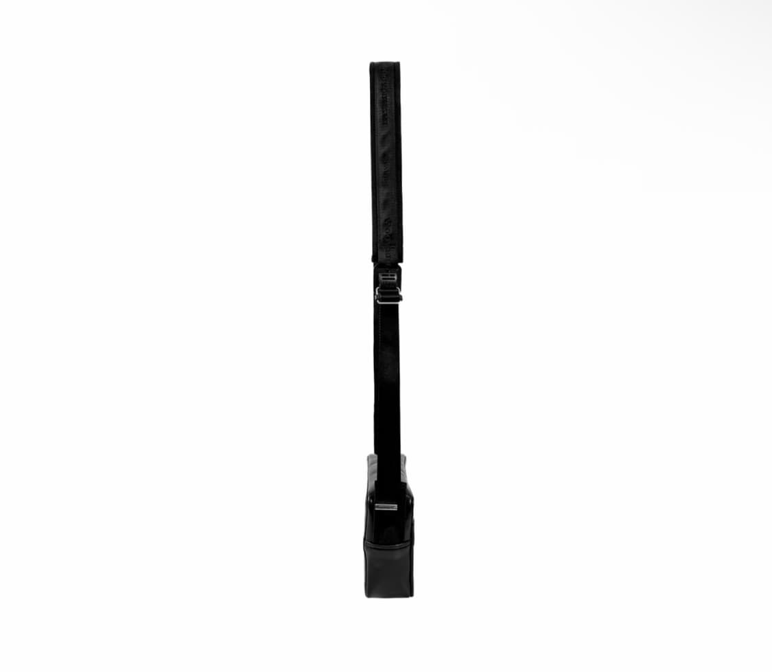 우영미 스퀘어 로고 메신저 미니 크로스백 블랙 W213BA03635B 상품이미지2