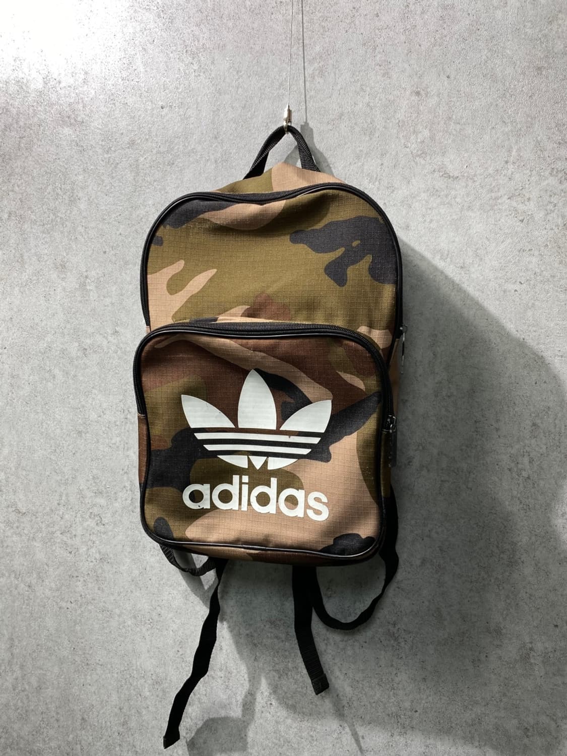 [30*42] Adidas 아디다스 카모플라쥬 립스탑 백팩 상품이미지1