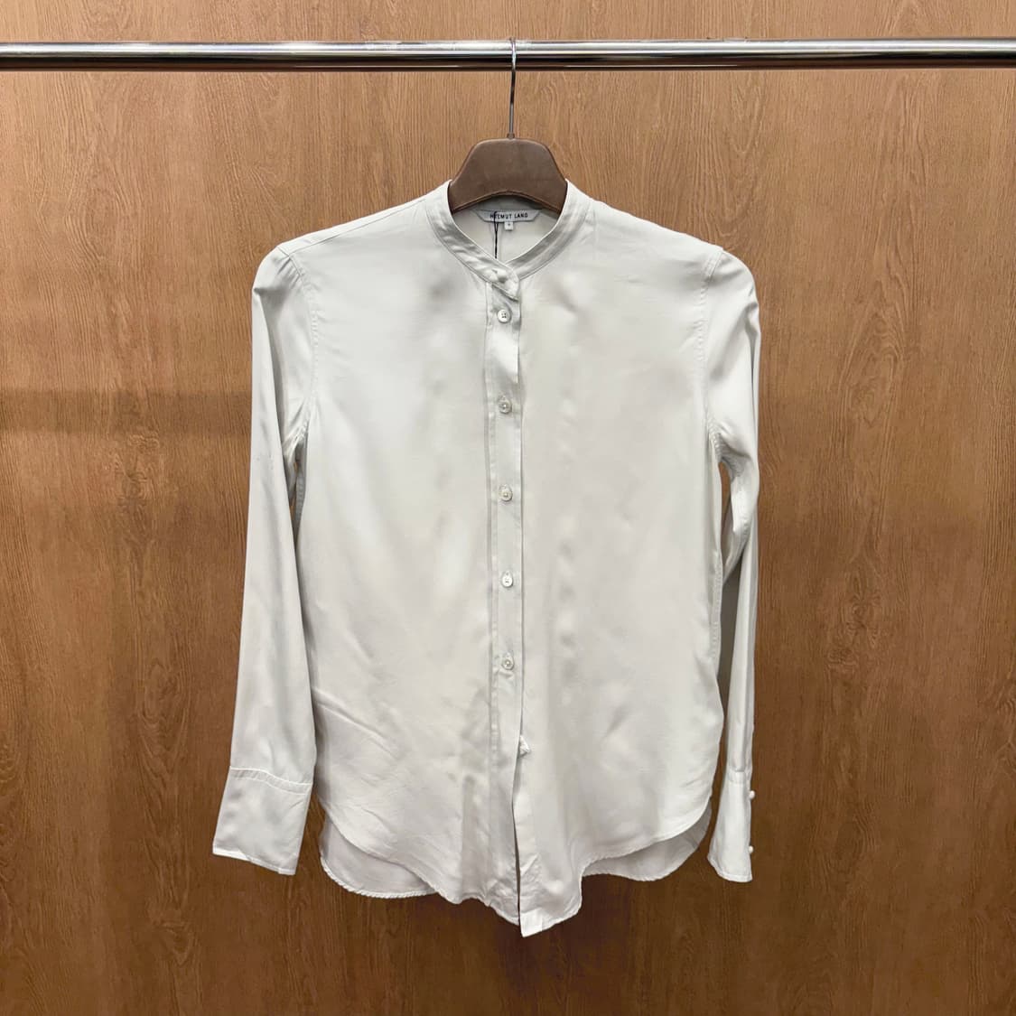 헬무트랭 셔츠 밴드 카라 풀버튼 클로징 디테일 레귤러핏 화이트 상품이미지2