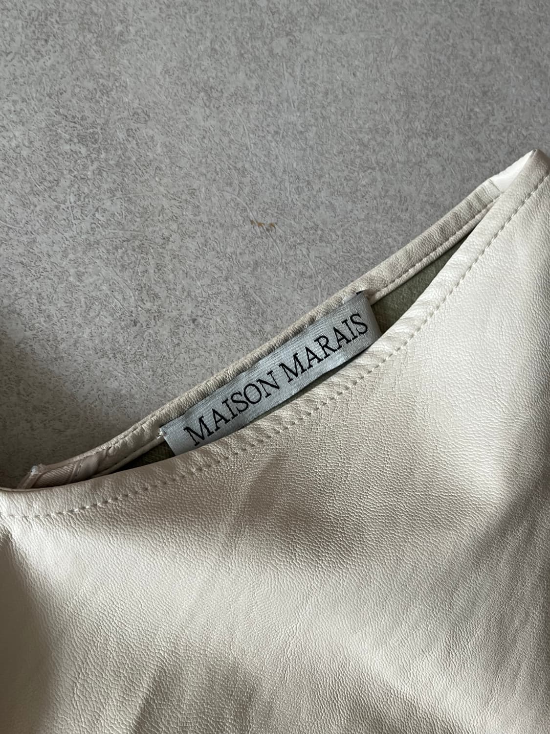 메종마레 레더 원피스 아이보리 34 상품이미지6