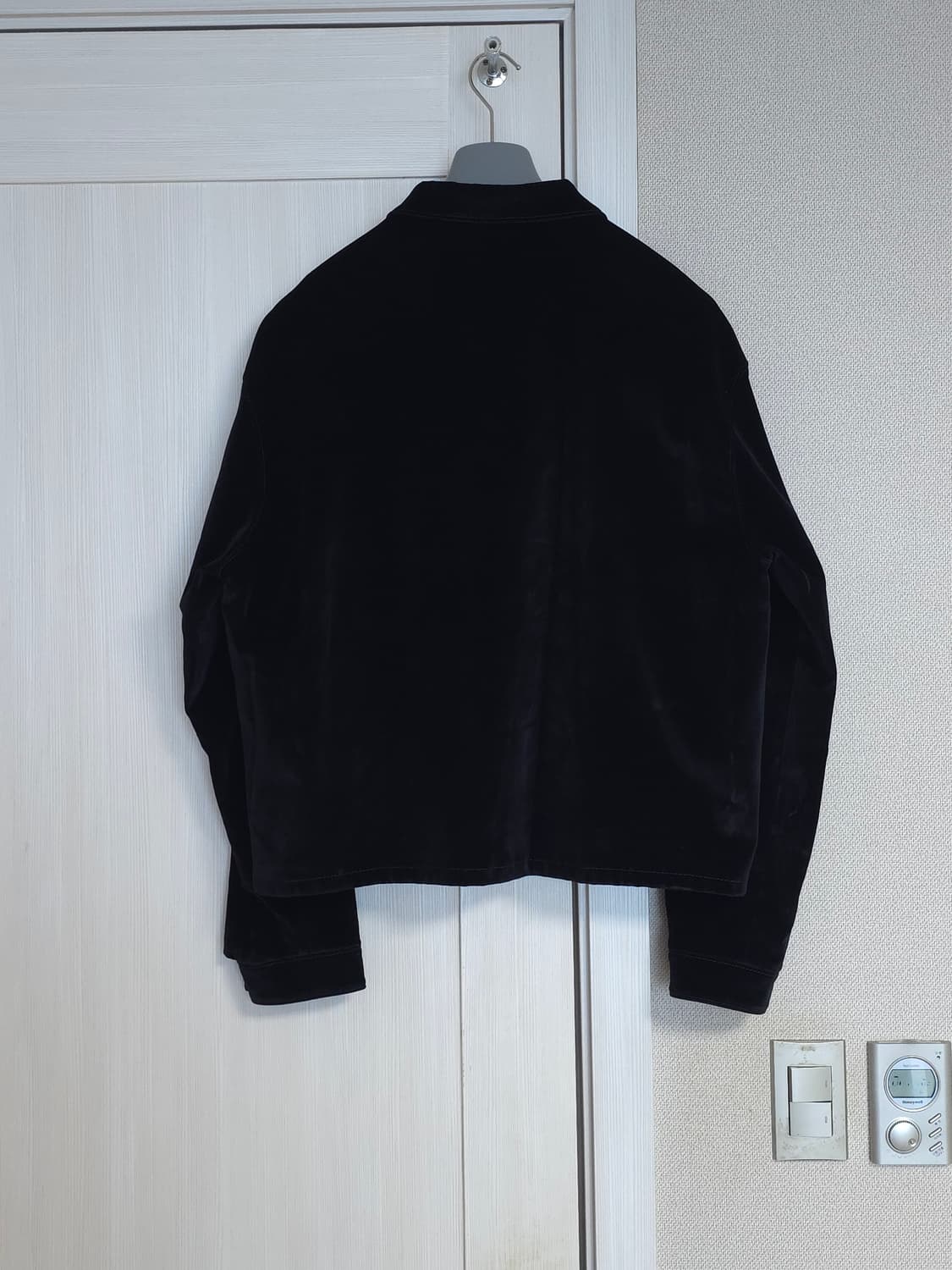 [XL] 프라다 벨벳 블루종 자켓 블랙 상품이미지3