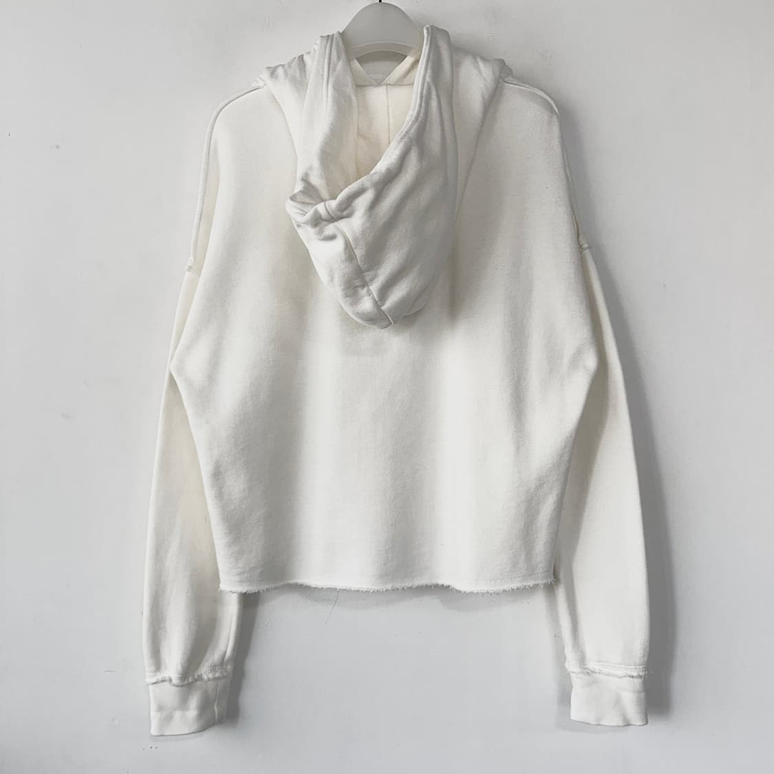 베르니스 타이포 후드 티셔츠 상품이미지5