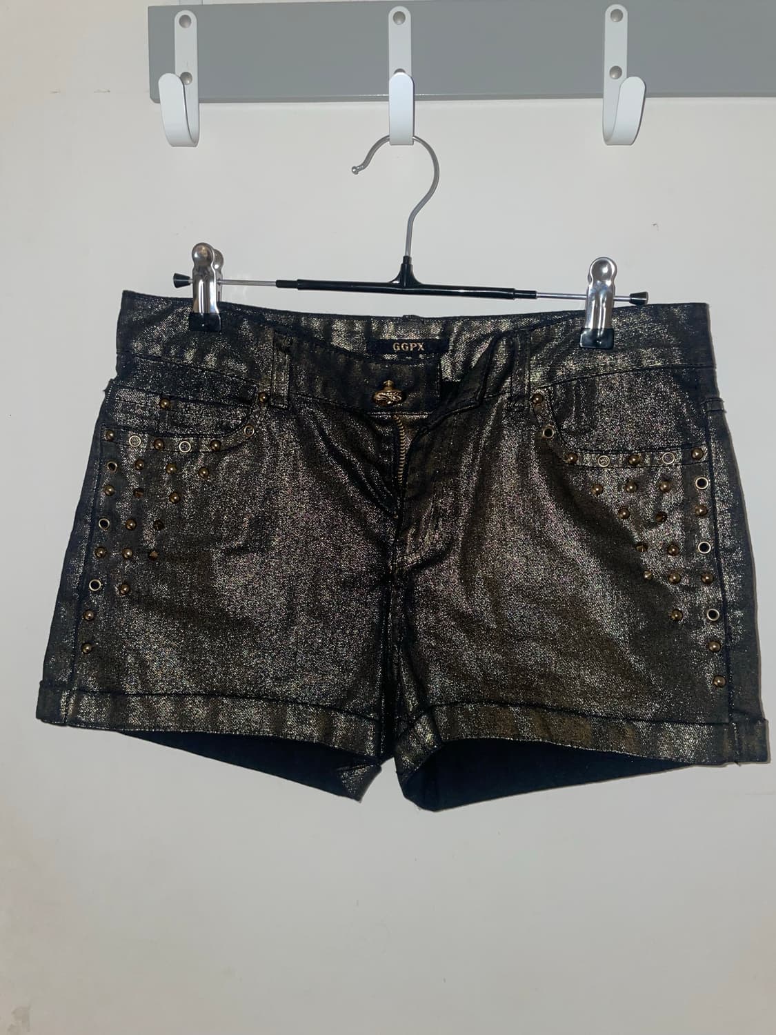 🖤🤘🏻골든 펑크 스터드 핫팬츠 상품이미지3