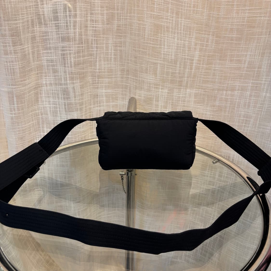 정품 질스튜어트 로젤라 패디드 크로스백     상품이미지5