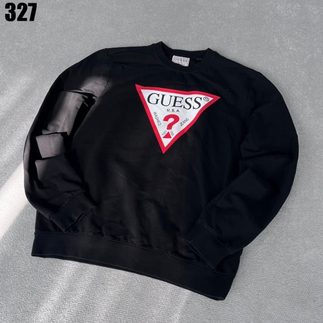 게스 블랙 맨투맨  상품이미지1