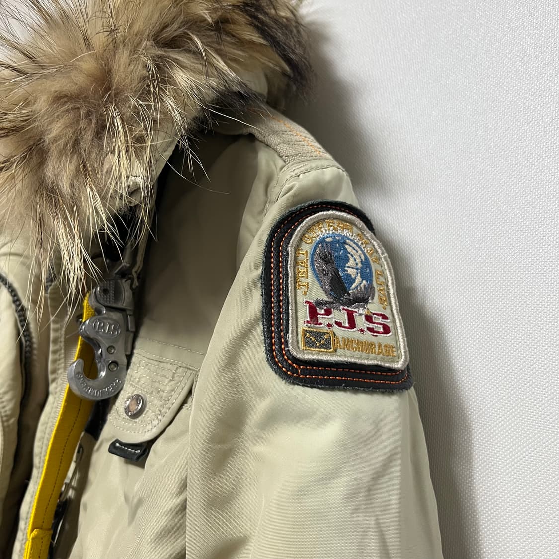 파라점퍼스 PARAJUMPERS 코요테 패딩 베이지 S 상품이미지6