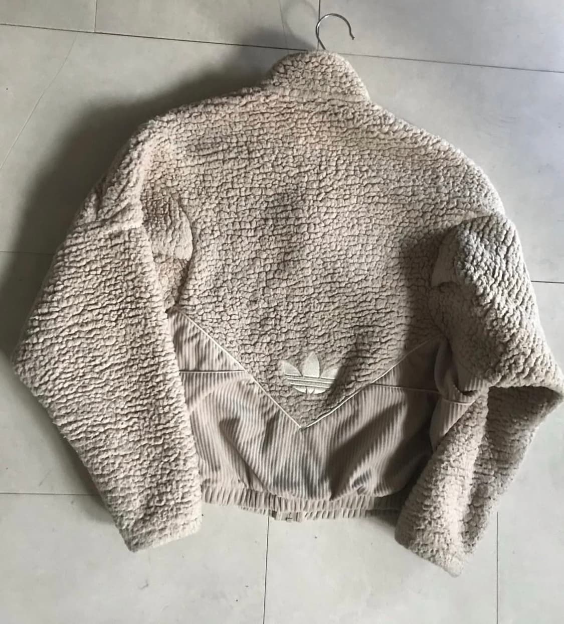 아디다스 베이지 뽀글이 플리스 상품이미지5