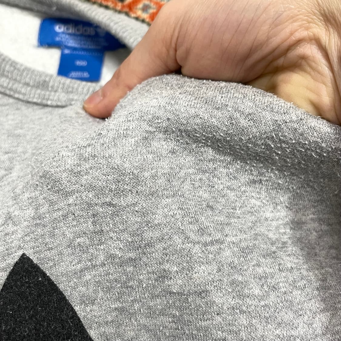 아디다스 오리지널 파이어버드로고 그레이 기모 맨투맨 남성100 상품이미지6