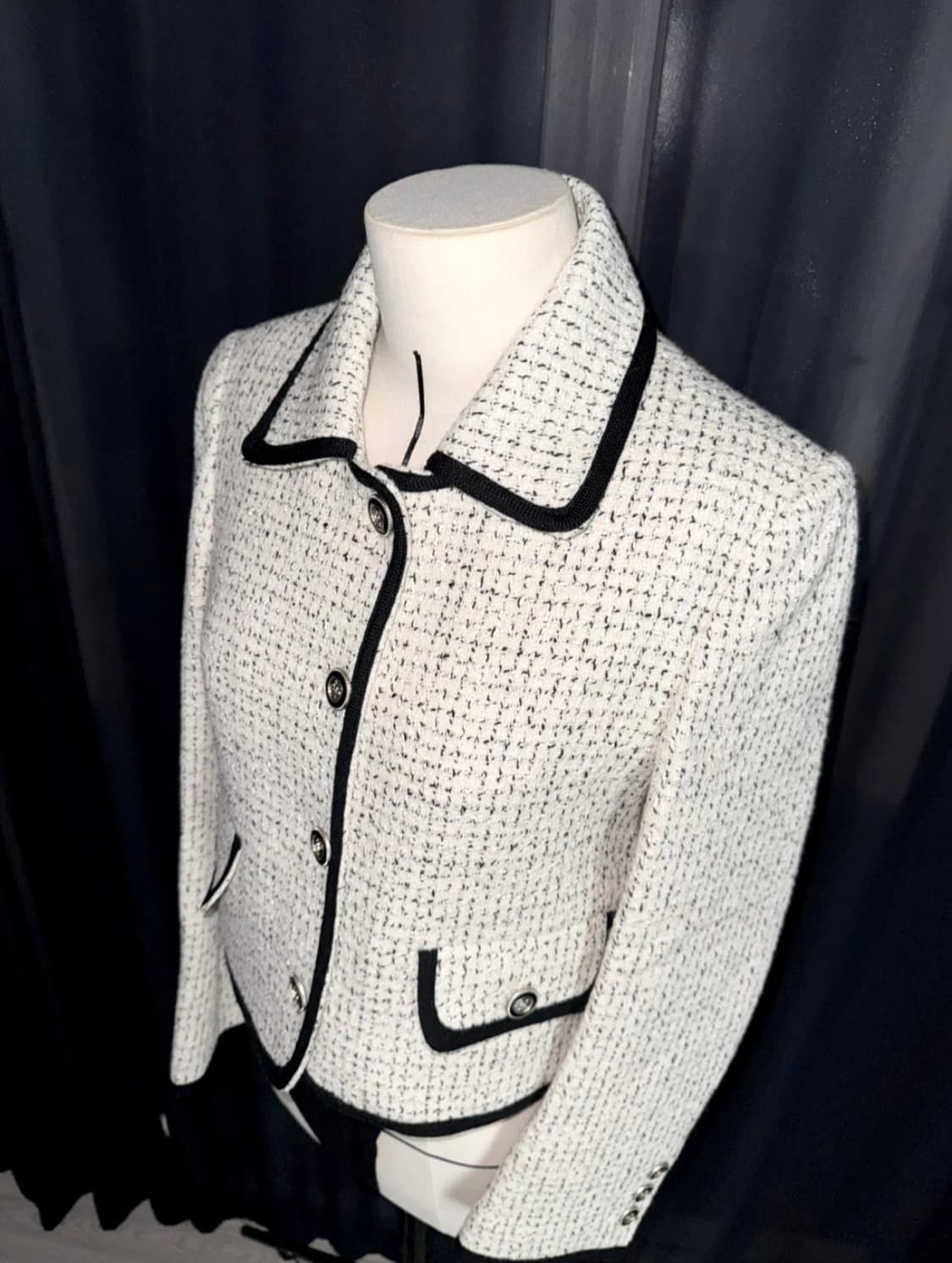 LOOKAST 트위드 울자켓 (새상품) 상품이미지3