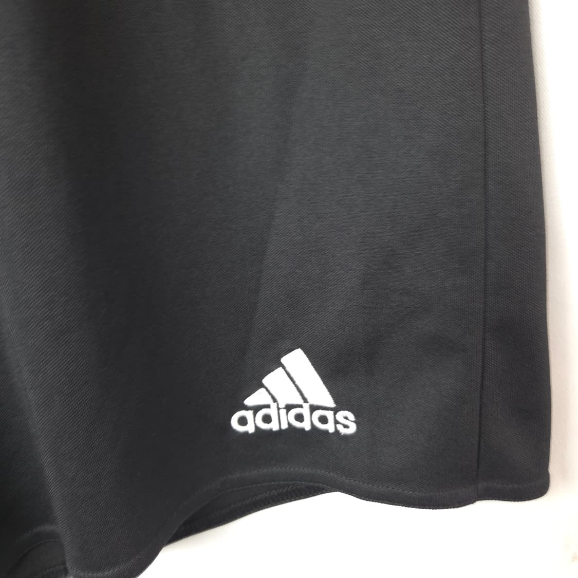 남(~32) 아디다스 스포츠 기능성 쇼츠 반바지 블랙 상품이미지2