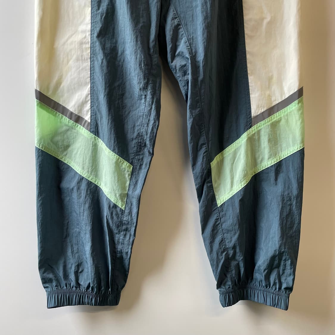 나이키 나일론 우븐 밴딩 팬츠 상품이미지4