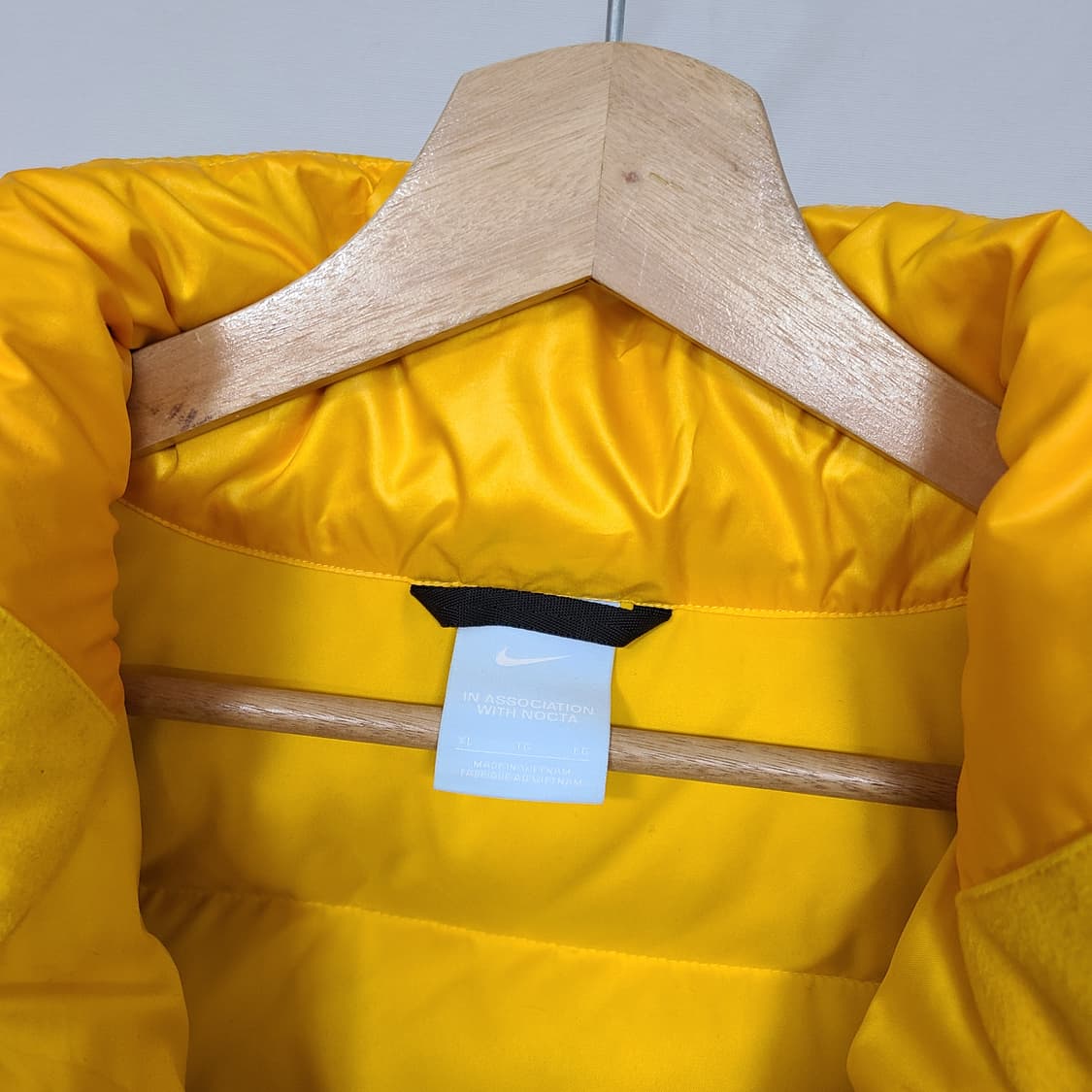 나이키 x 드레이크 녹타 퍼퍼 자켓 유니버시티 골드 아시아 XL 상품이미지7