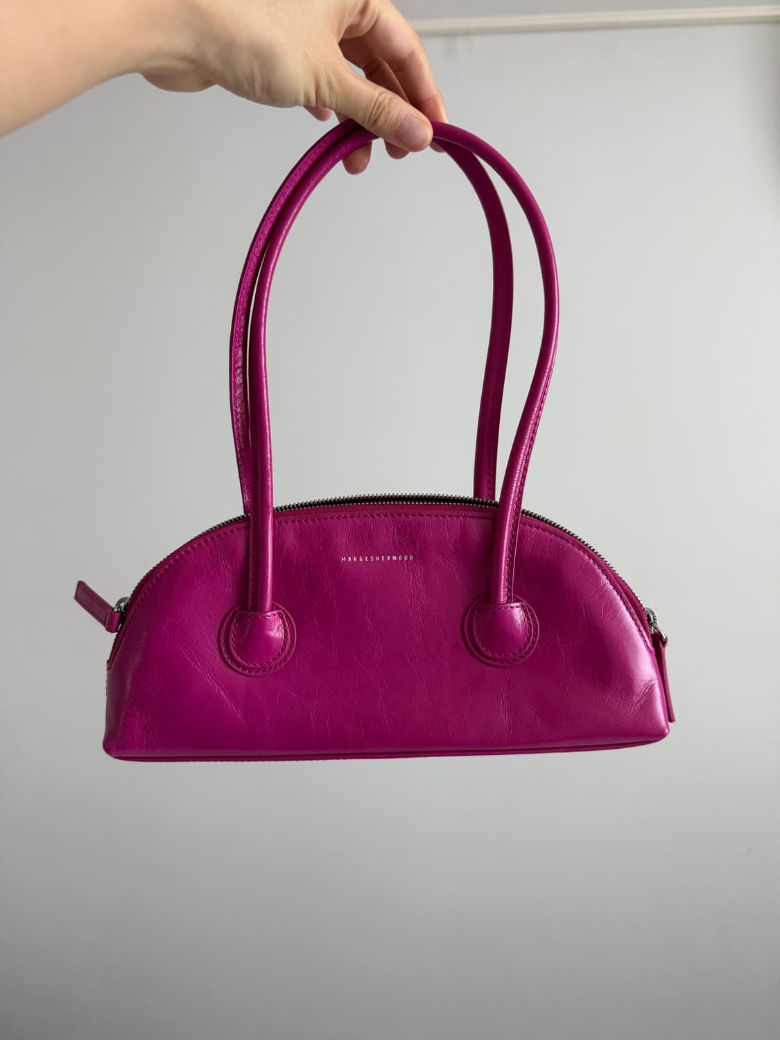 마지셔우드 푸시아 숄더백 상품이미지1