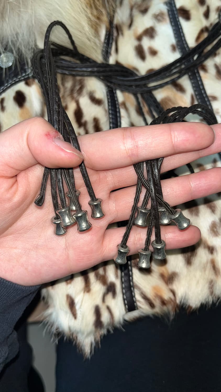 웨스턴 글램 후크 여우털 퍼자켓 상품이미지5