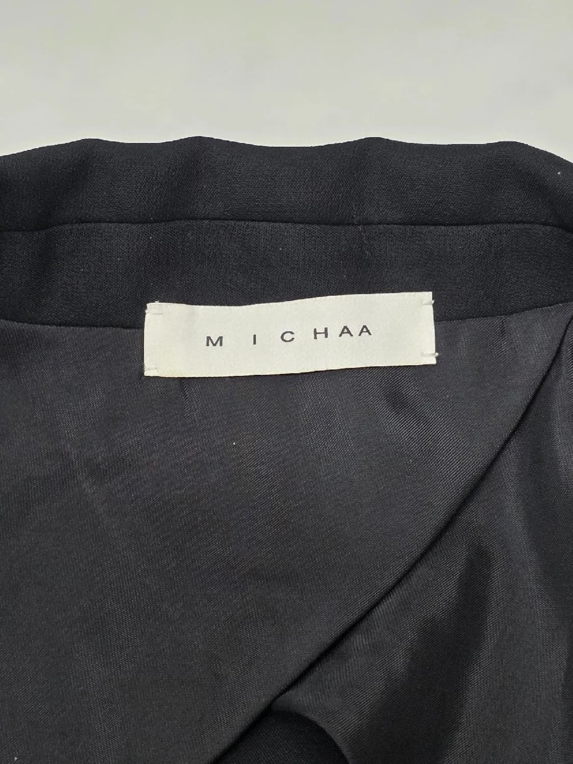 MICHAA 미샤 블랙 케이프 자켓 상품이미지7