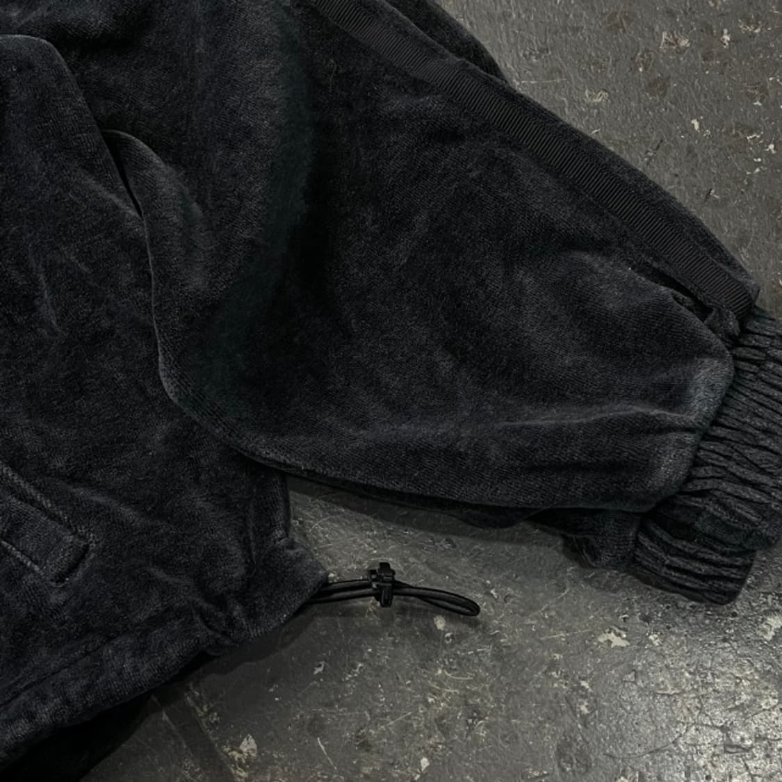 90 아디다스 크롭 벨벳 반집업  상품이미지4