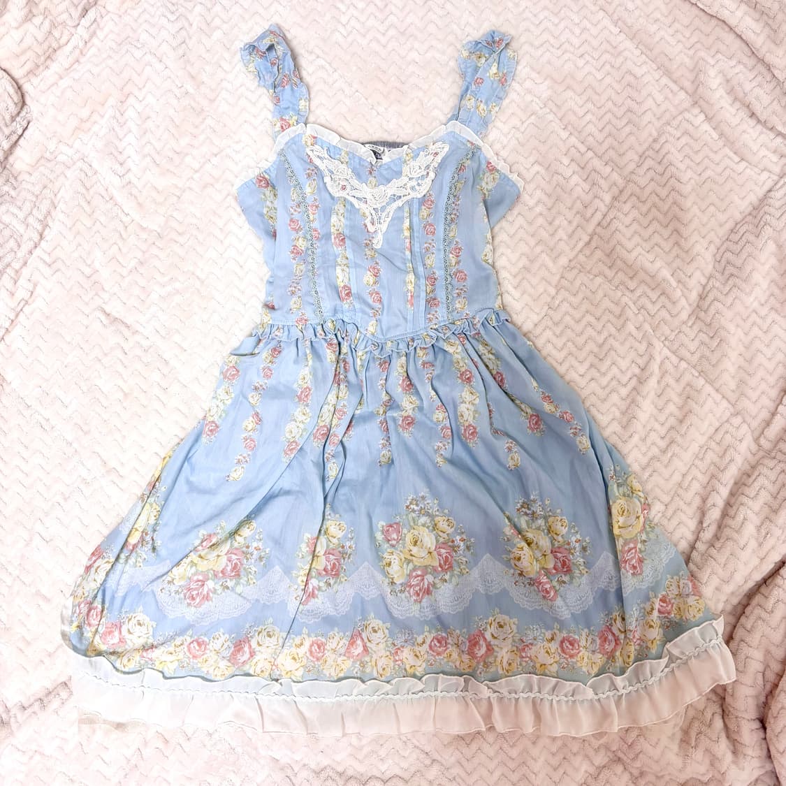 엑시즈팜 플라워 레이스 핀터깔 원피스 상품이미지1