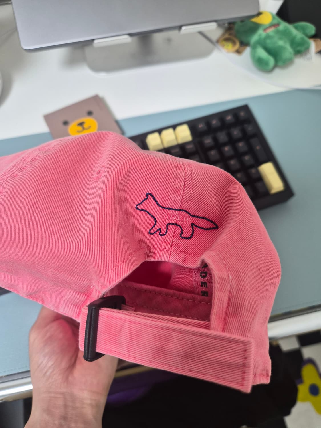 아더에러 메종키츠네 볼캡 모자 핑크 A2 사이즈 상품이미지5