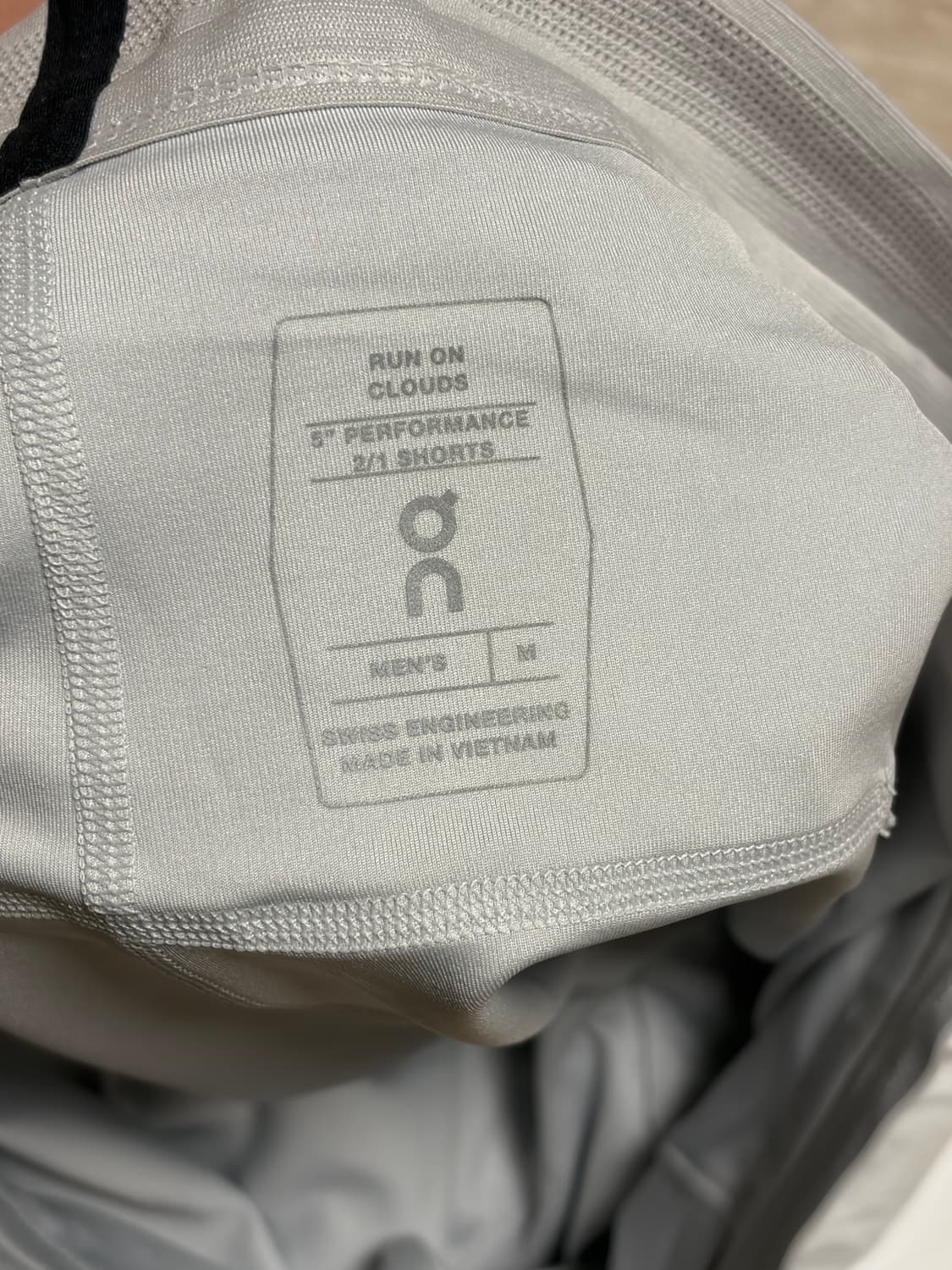 온러닝 5인치 1/2 쇼츠 M 판매 상품이미지5