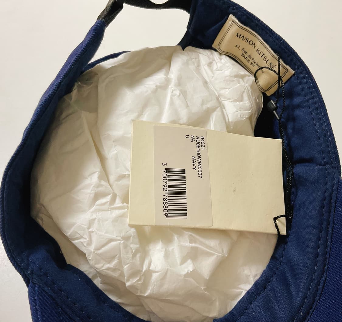 메종키츠네 볼캡 네이비 새제품 상품이미지4