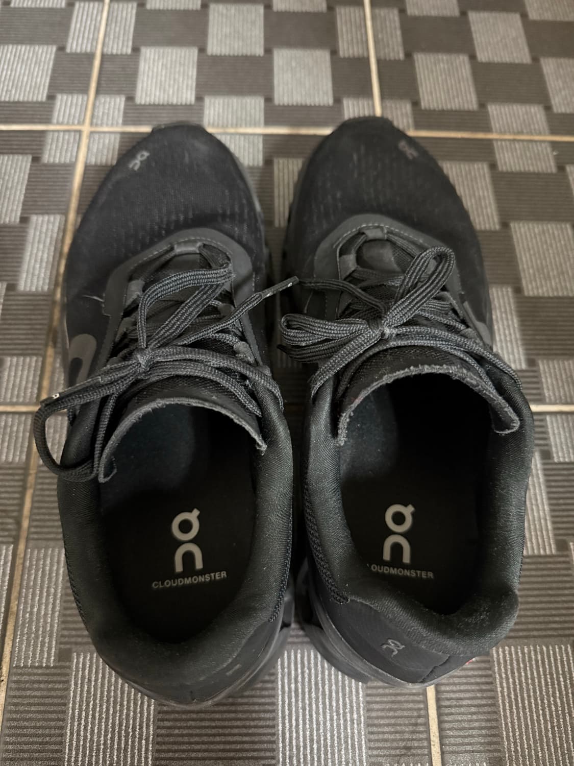 온러닝 클라우드몬스터 265 상품이미지3