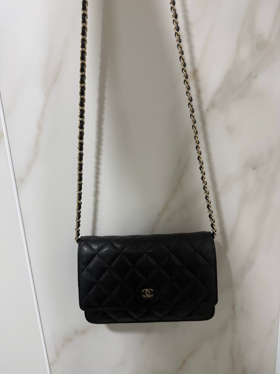 샤넬 WOC 블랙 캐비어 금장 체인 상품이미지2