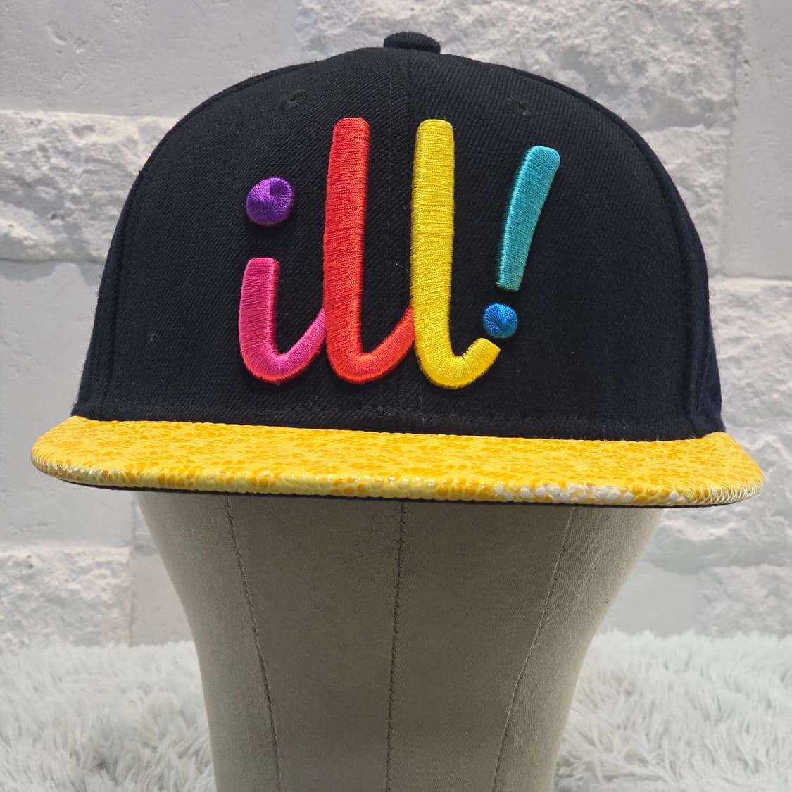 L5-2:어반스웨거 일(ill!) 레터링 블랙 옐로우 스냅백(56-59) 상품이미지2