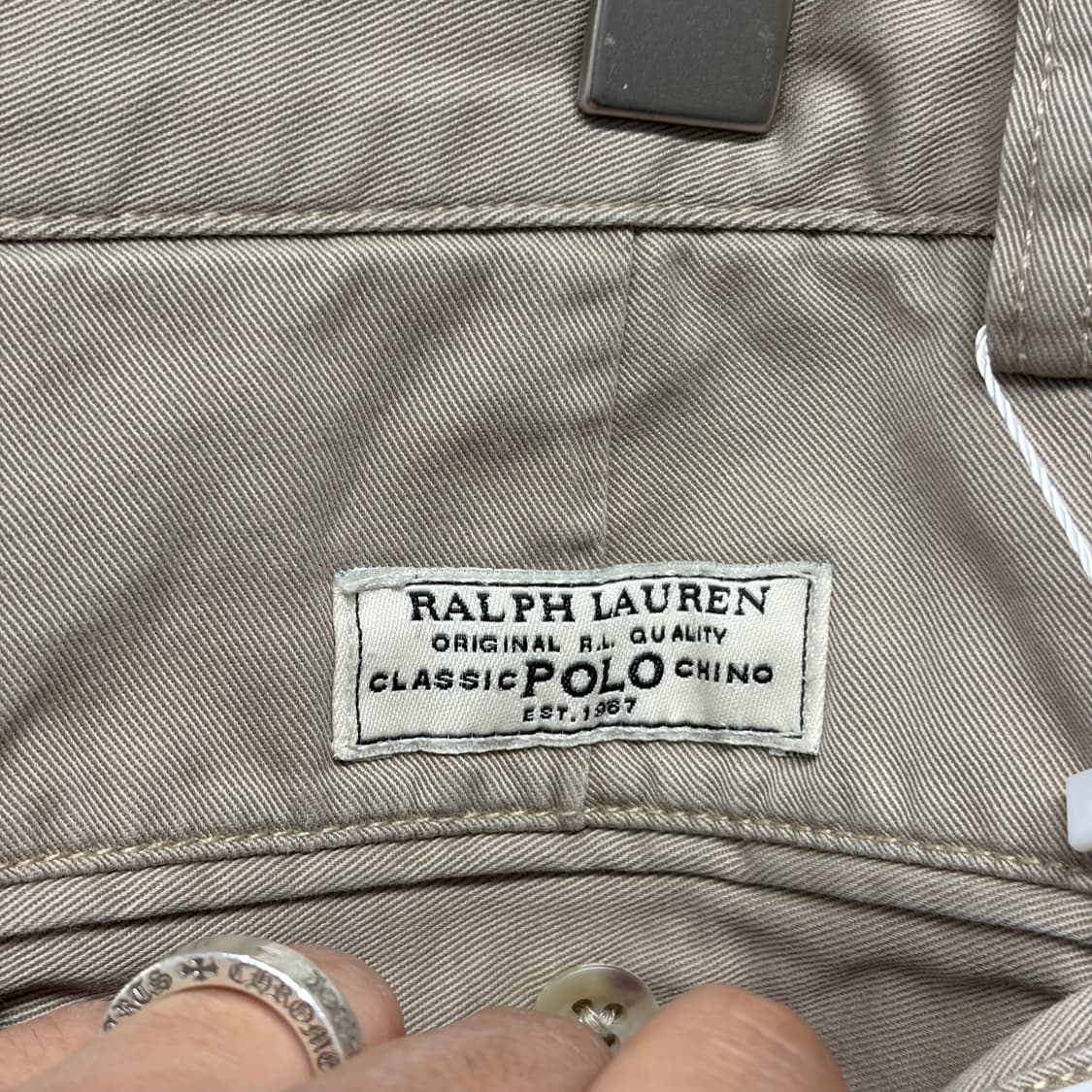 폴로 투턱 치노팬츠 4 상품이미지3