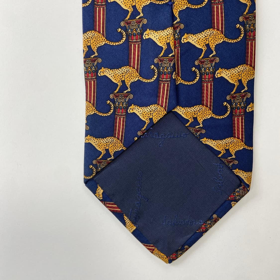 페레가모(Ferragamo) 명품 정품 넥타이 상품이미지6