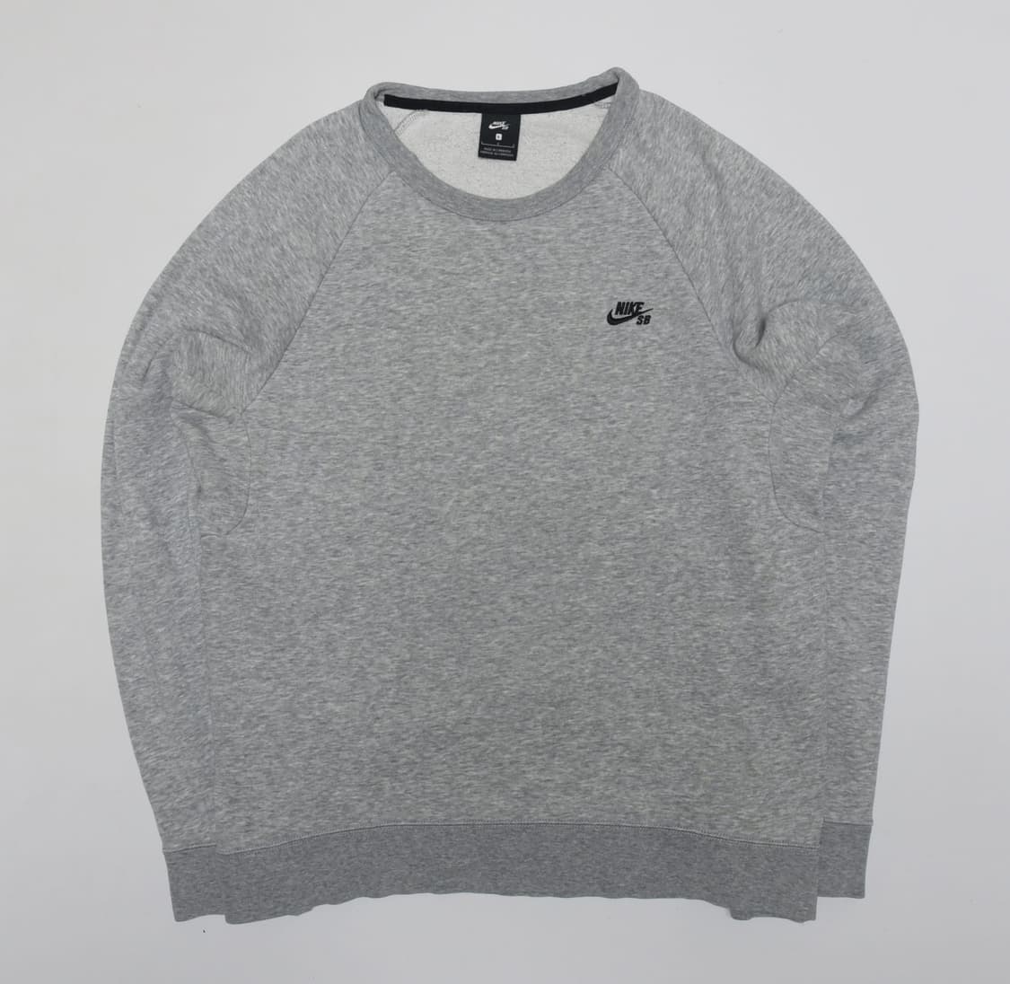 나이키 SB 회색 맨투맨 L 상품이미지1