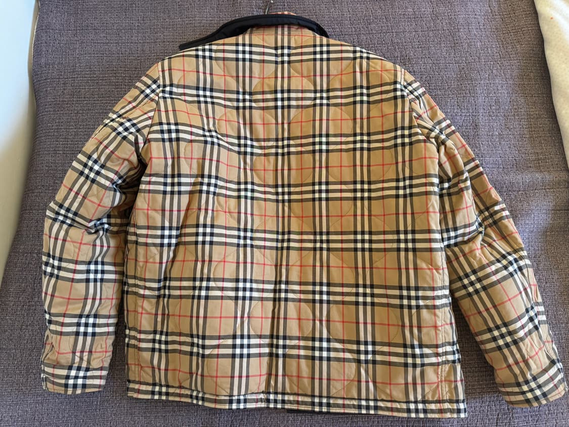 버버리 리버시블 체크 다운패딩 양면 L 상품이미지4