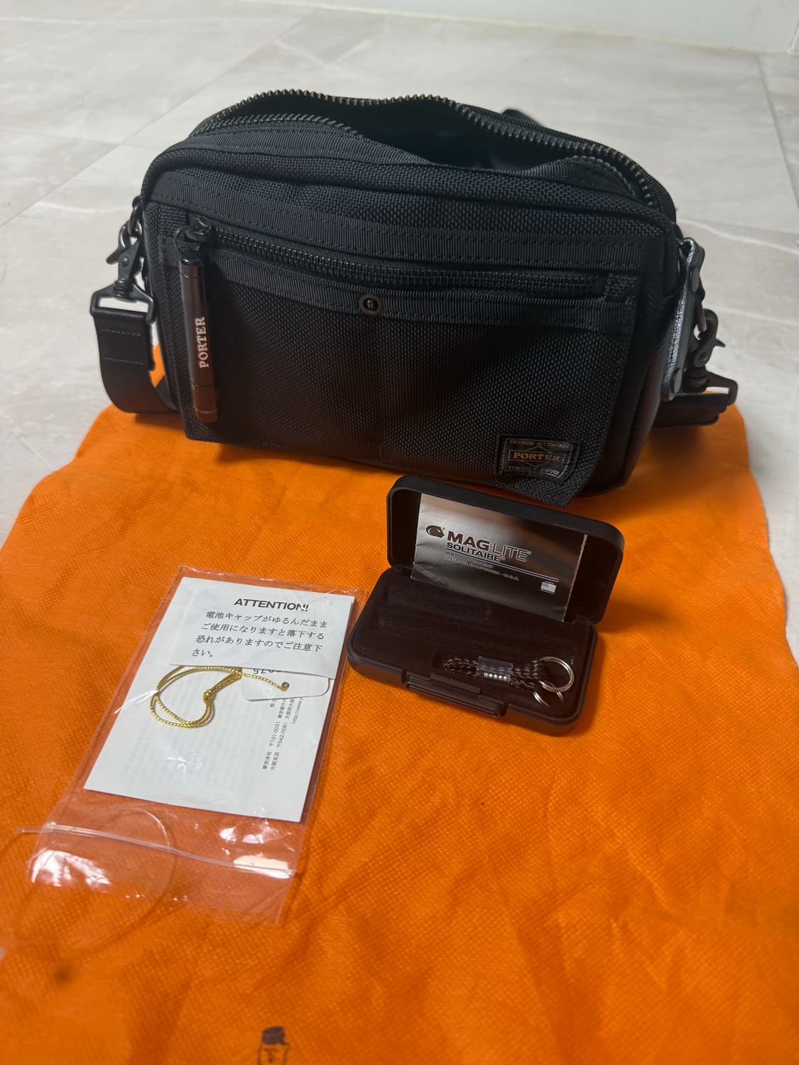 요시다 포터 히트 숄더 백 상품이미지1