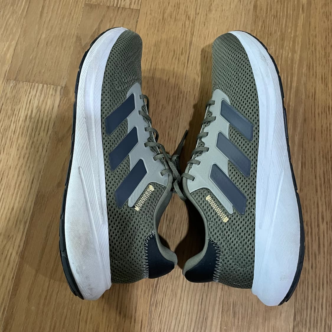 아디다스 리스폰스 러너 운동화 265-270 상품이미지6