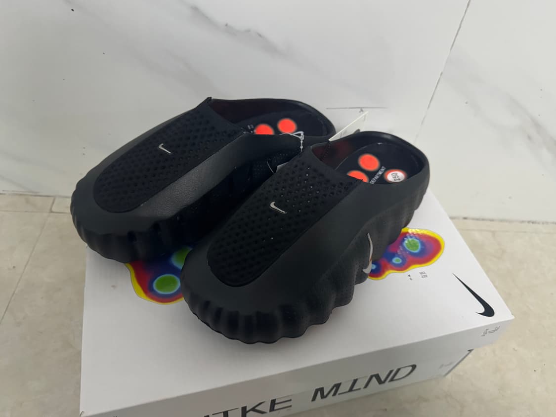 나이키 마인드 001 블랙 크롬

 상품이미지4