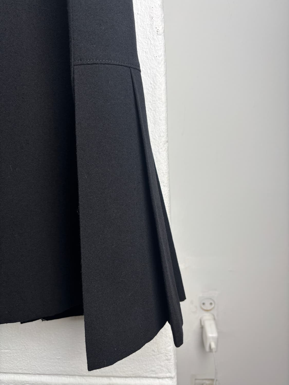 KEITA MARUYAMA Back Pleats Skirt 상품이미지4