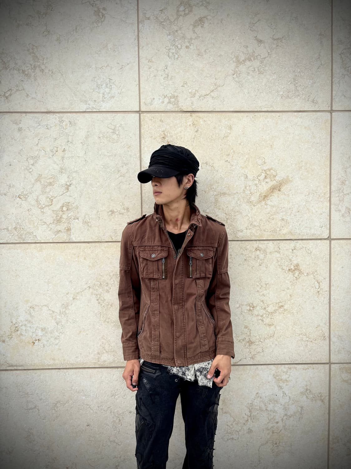 “IN THE ATTIC” Grunge Camo Pattern Brown 상품이미지3