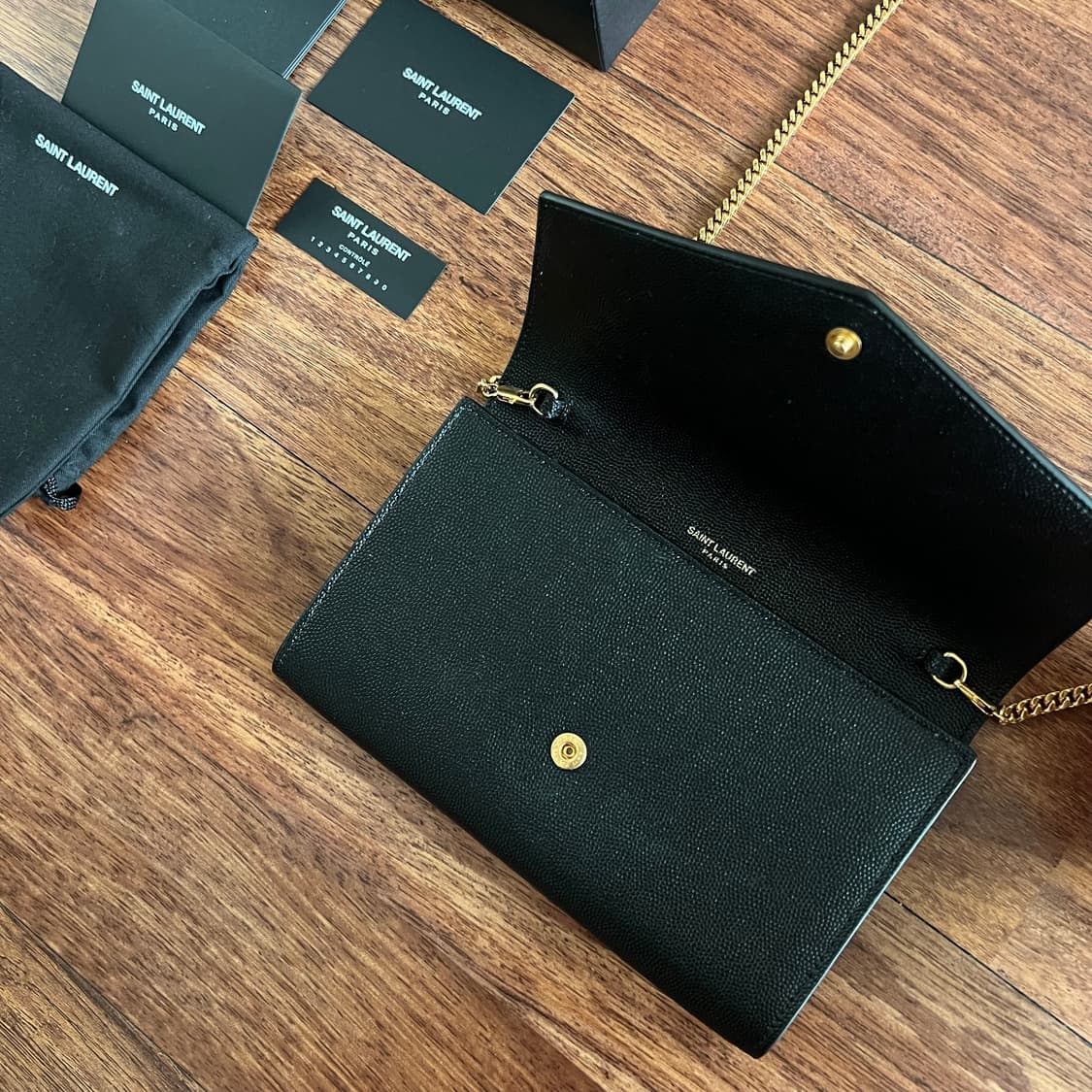 입생로랑 업타운 체인 크로스백 금장 상품이미지3