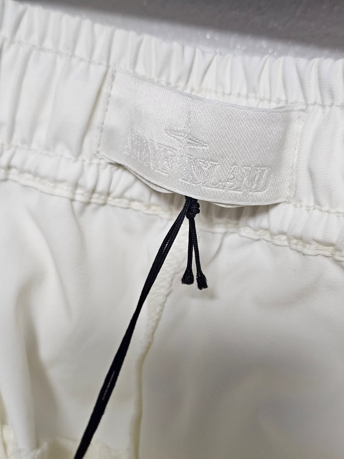 스톤아일랜드 고스트 피스 O-벤틸 카고 트라우저 (새 상품) 상품이미지4