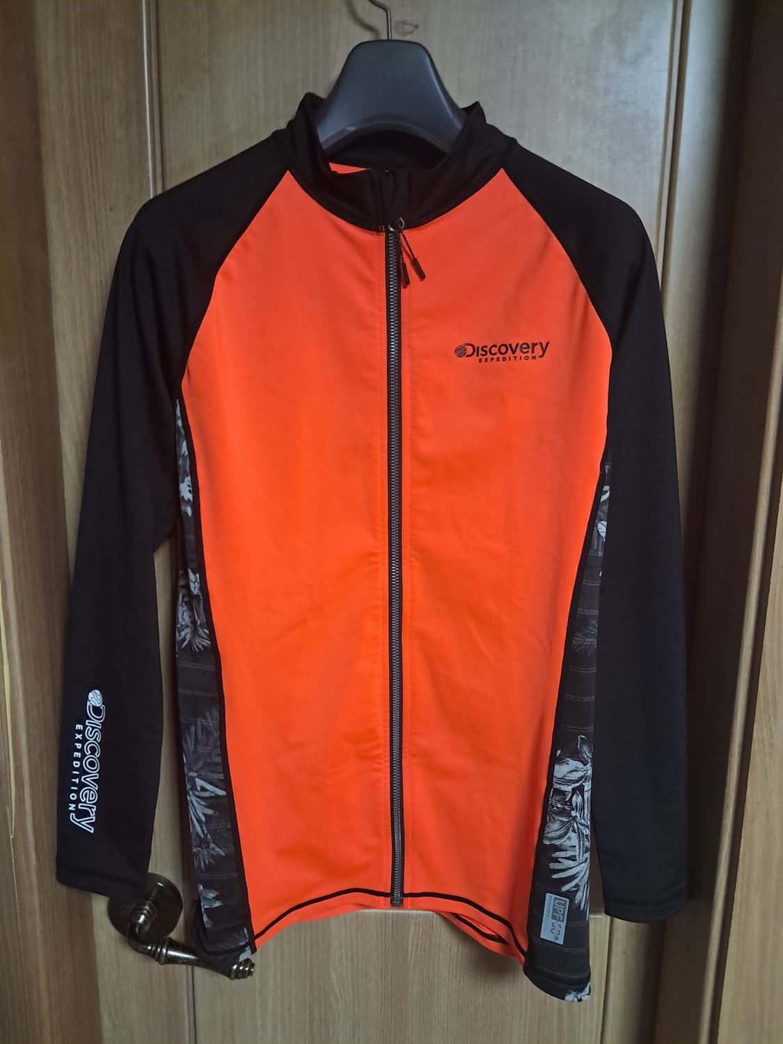 디스커버리 래쉬가드 100 상품이미지2