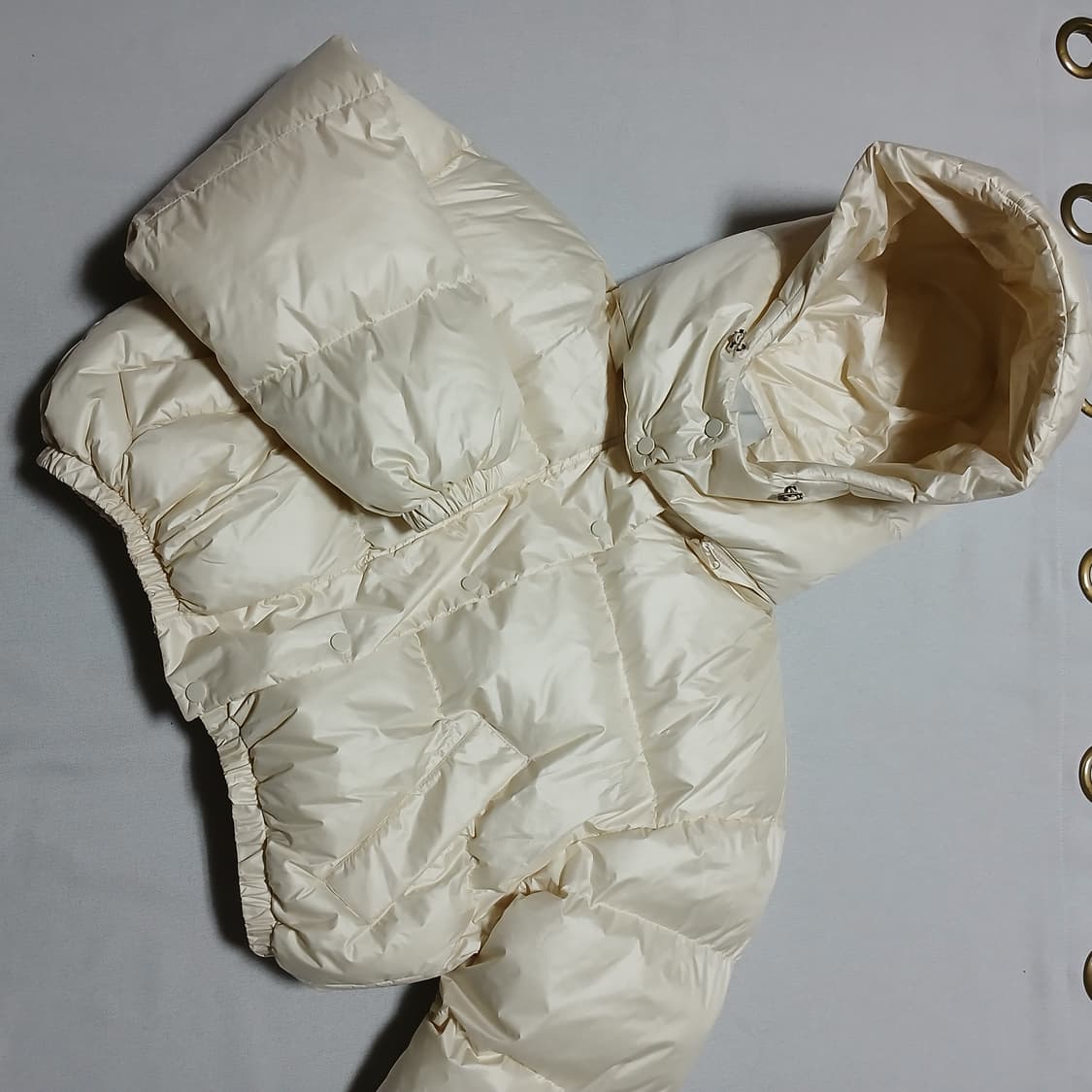 maybins 메이빈스 낭트 후드 크롭 숏패딩 자켓 상품이미지7