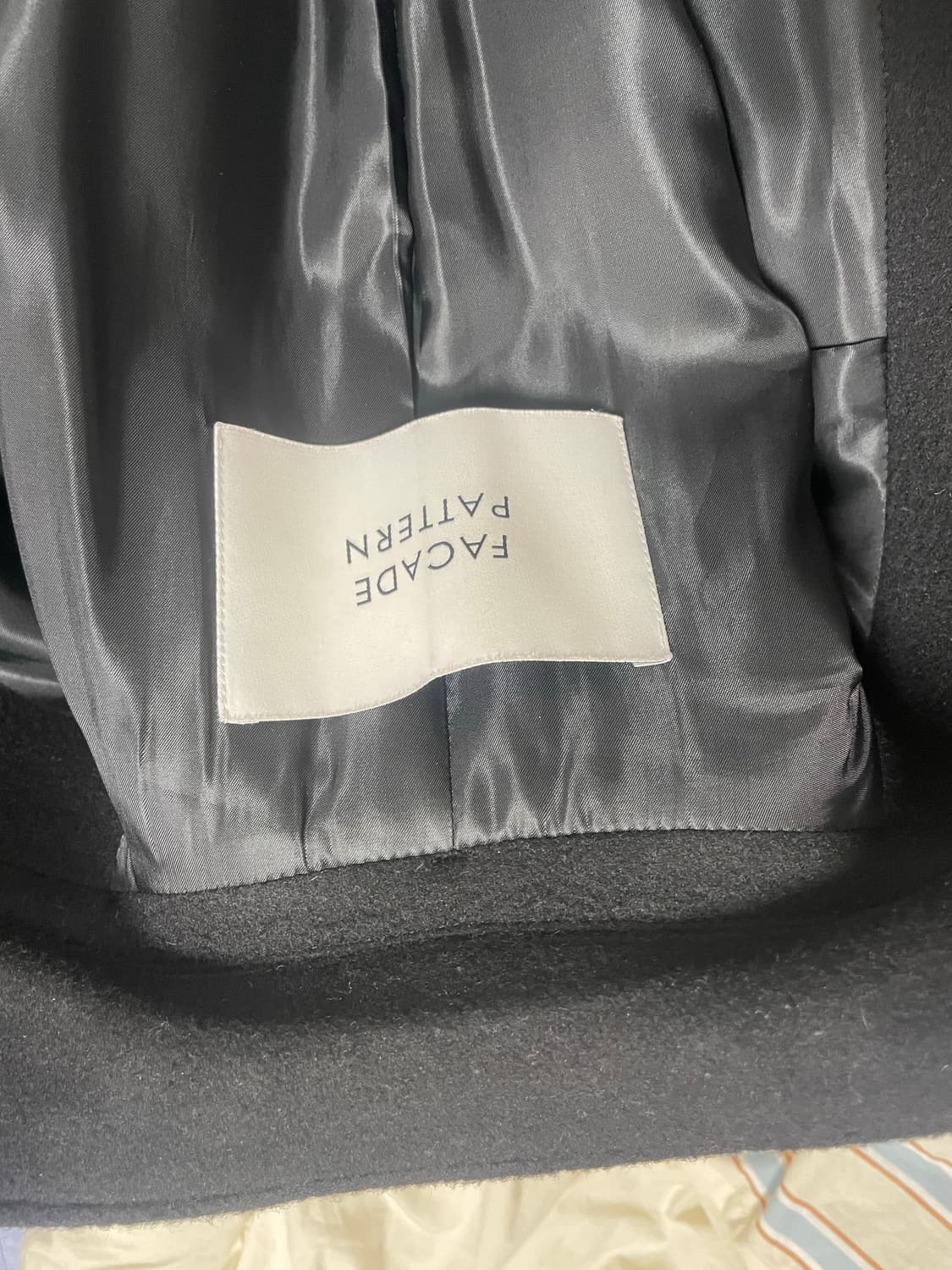 파사드패턴 캐시미어 벨티드 코트 블랙 미디엄 상품이미지4