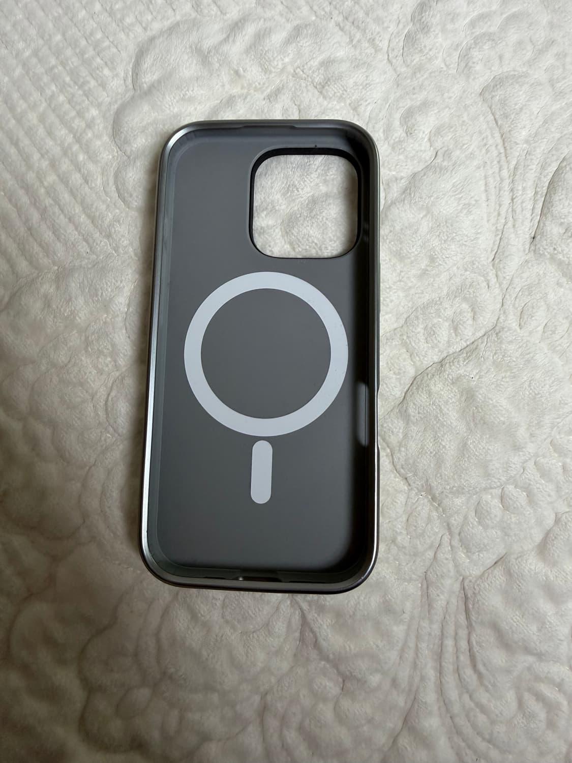 아이폰 16pro 오픈와이와이 케이스 상품이미지2