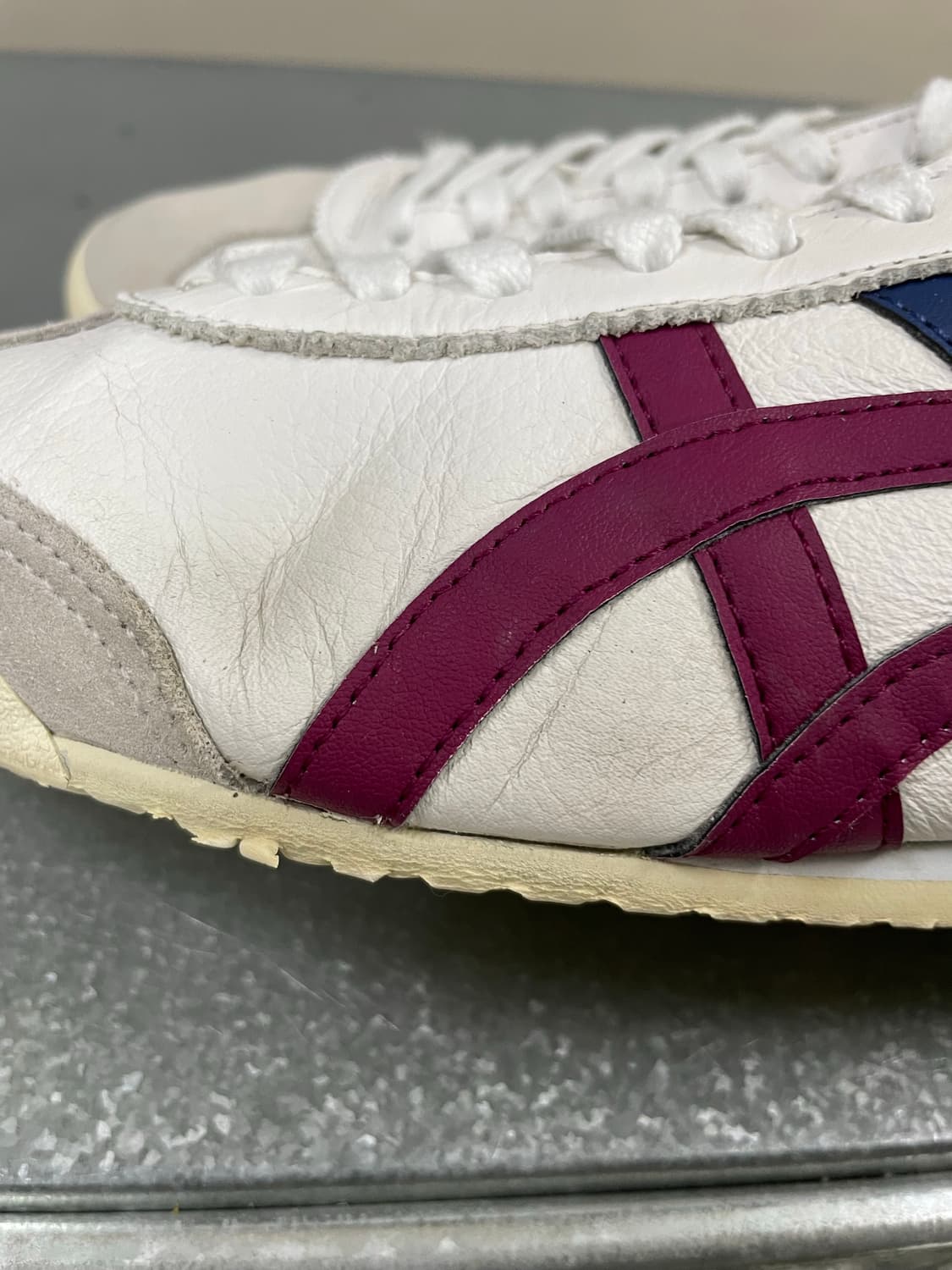 오니츠카 타이거 멕시코 66 화이트 드라이 베리 265 상품이미지9