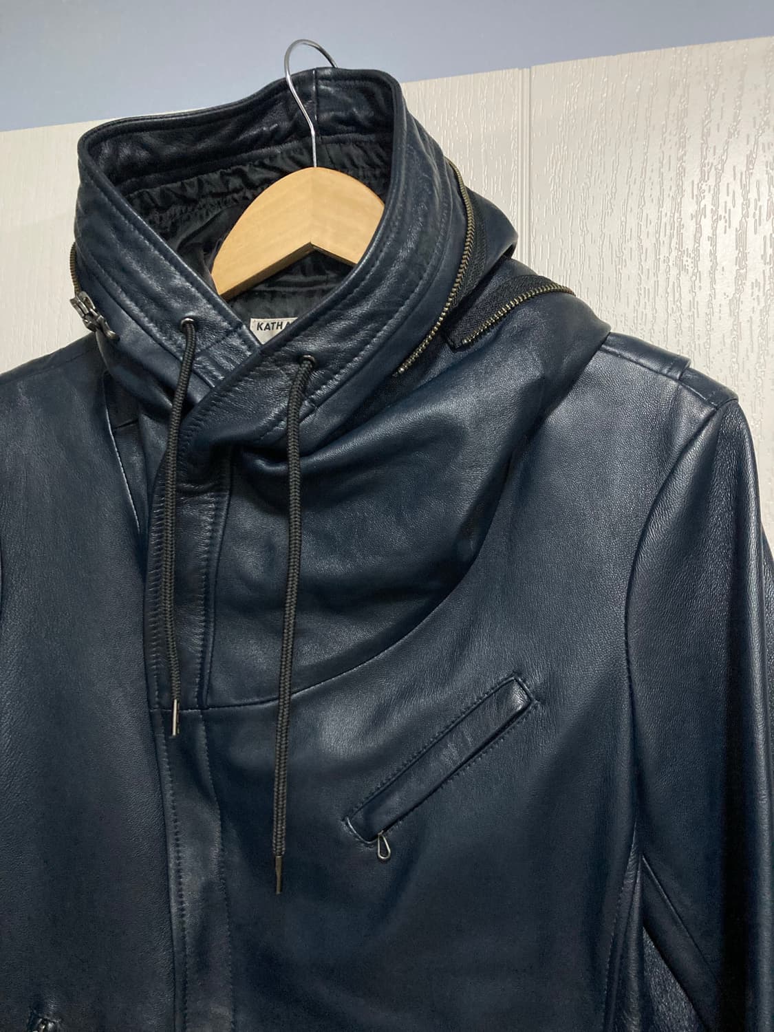 00s 캐서린햄넷 에일리언 후드 가죽 자켓 상품이미지5