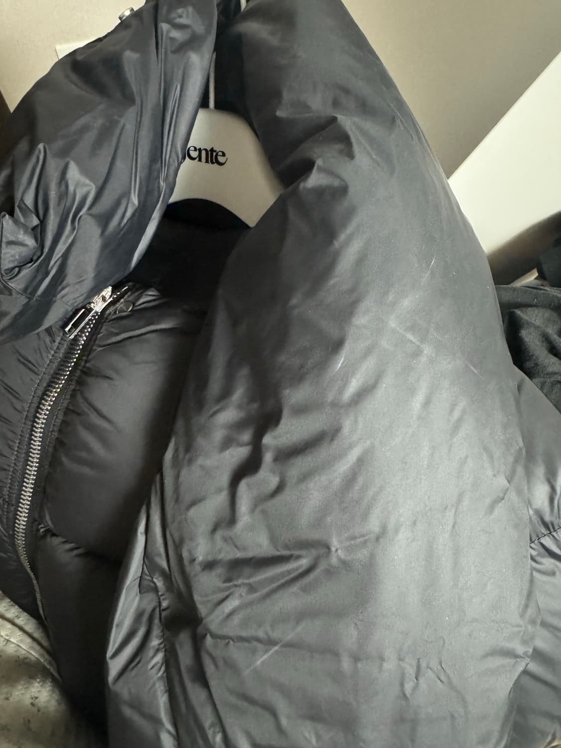 릭오웬스 룩소르 퍼넬넥 크롭 패딩 38size 상품이미지4