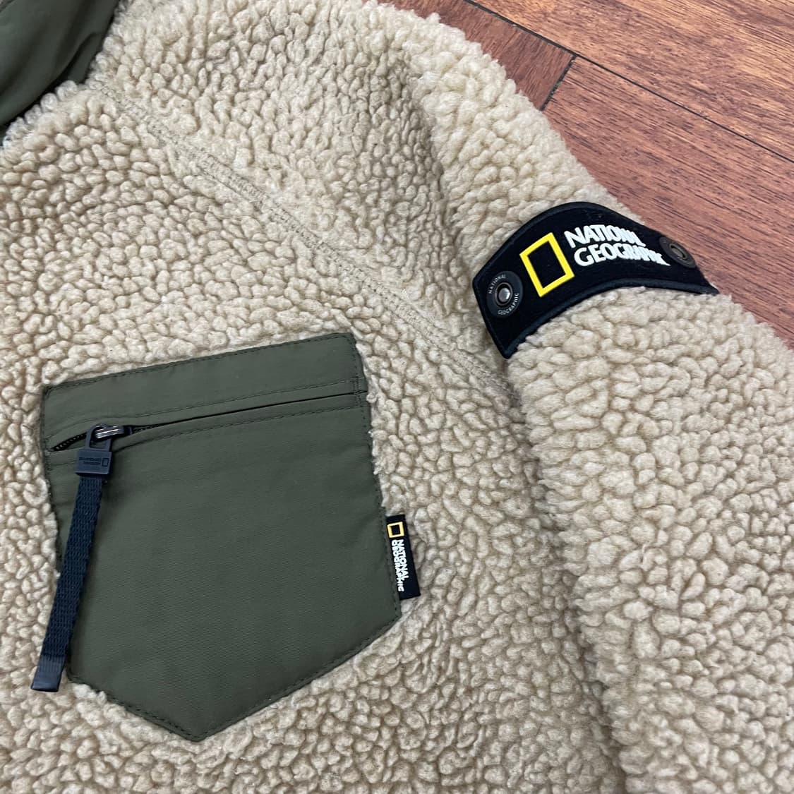 네셔널지오그래픽 뽀글이 플리스 자켓  상품이미지3