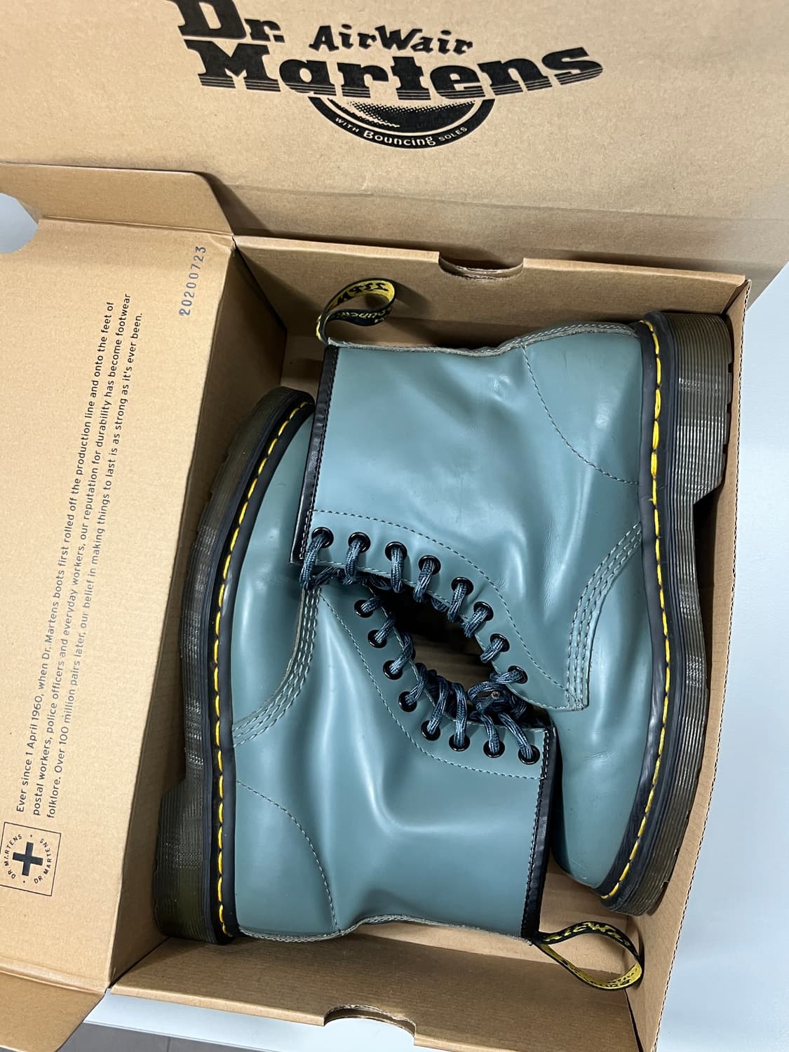 닥터마틴 1460 스무스 소가죽, 스틸 그레이 (절판된 상품) 상품이미지9