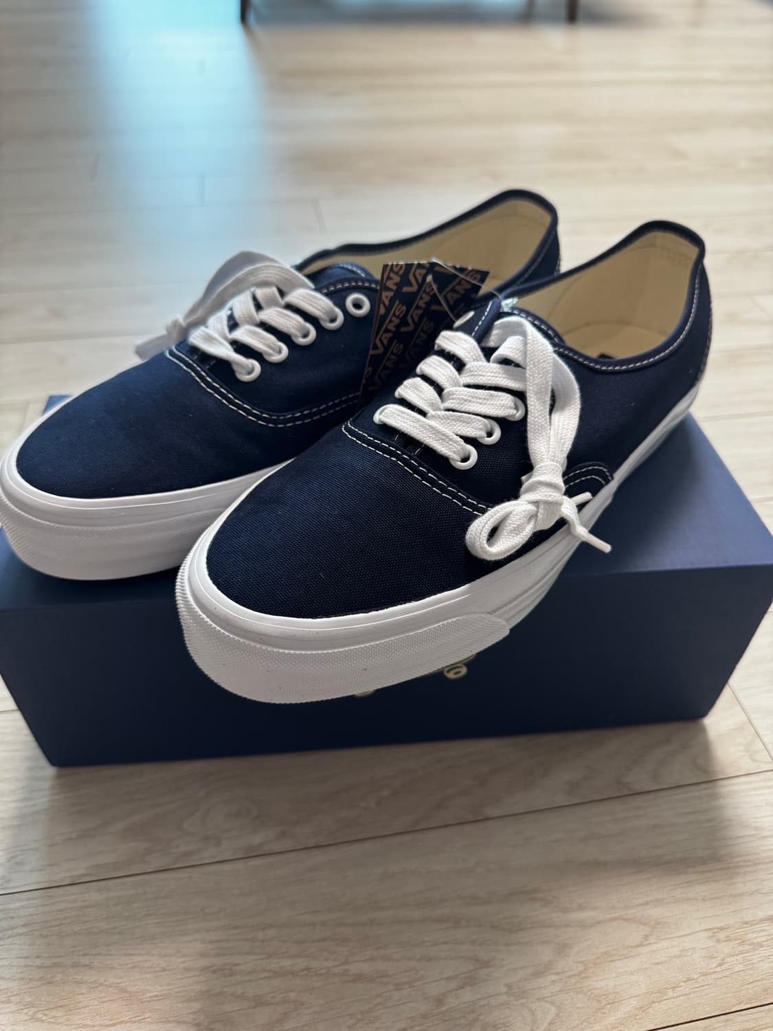 반스 프리미엄 어센틱 리이슈44 네이비  285 (새싱품) 상품이미지1