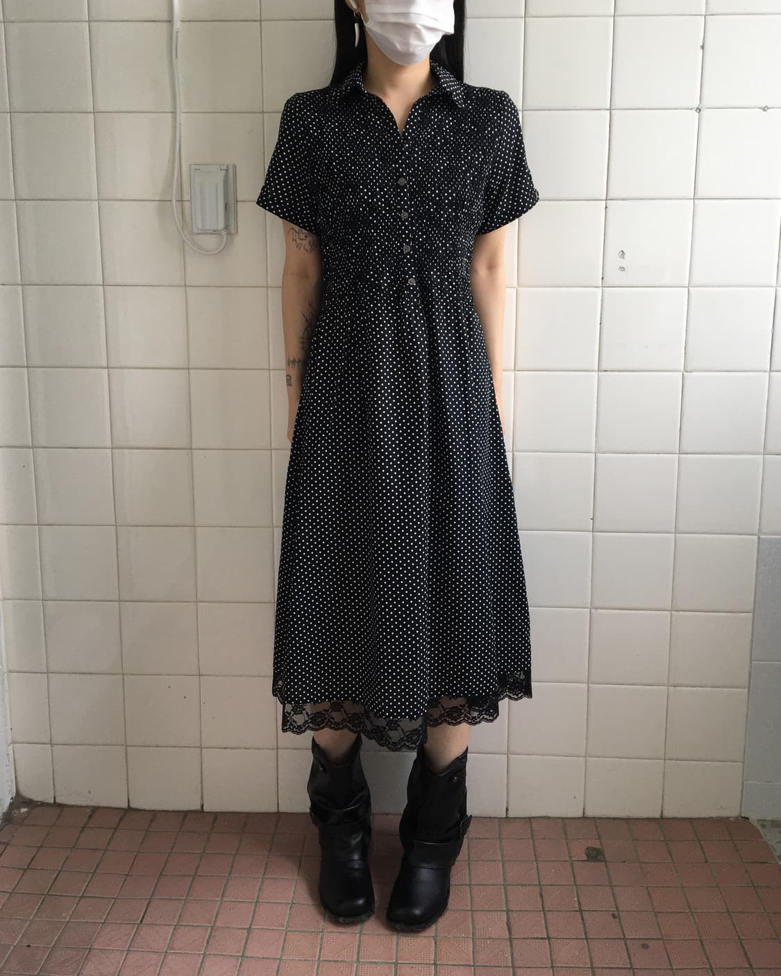 Embroidery point dot pattern onepiece 상품이미지1